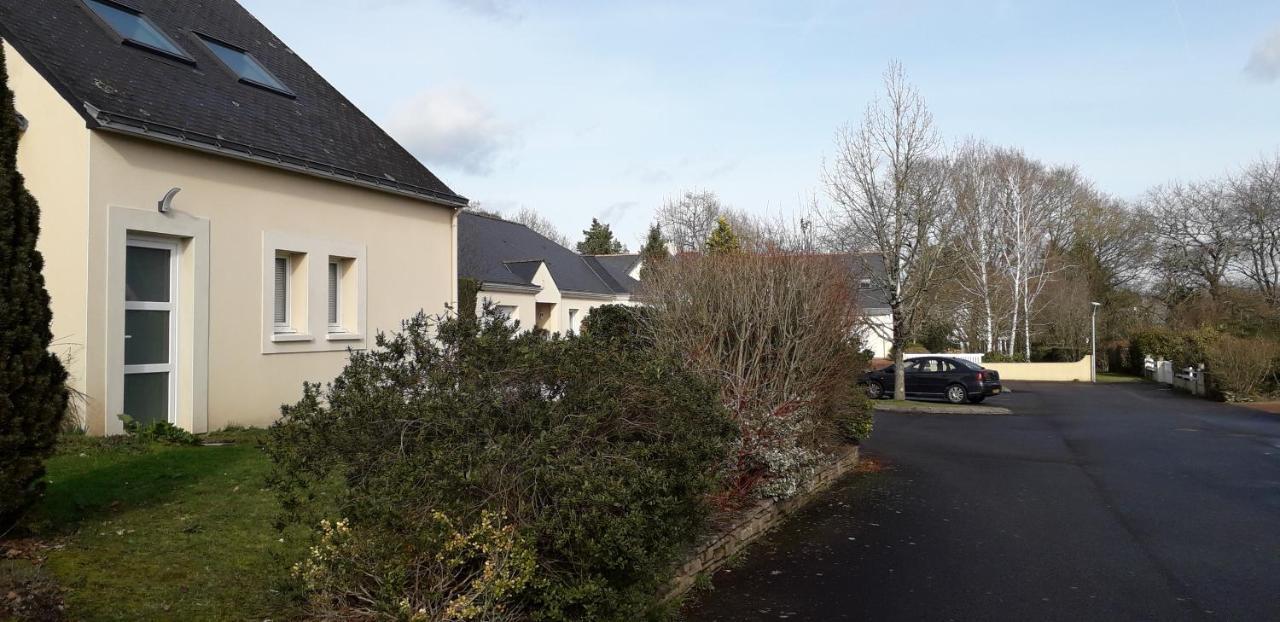 Apartamento L'Escale Au Coteau Sucé Exterior foto